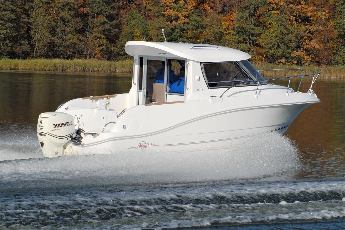 Power Boat new Cabin Cruiser
