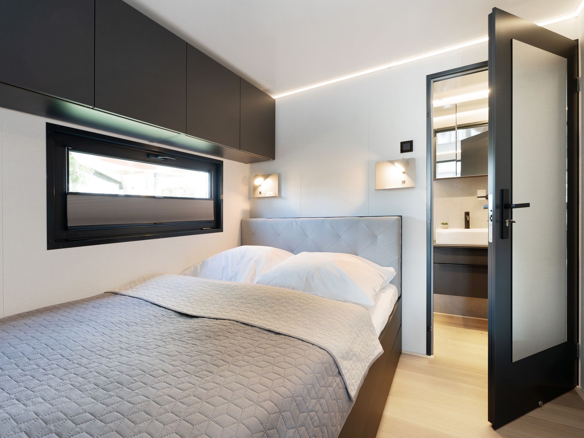 floating waterfront house bedroom
