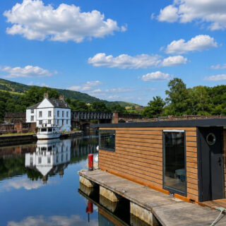 floating cabin in the UK